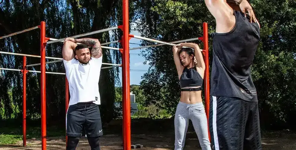 Personal Trainers in Johannesburg, Pretoria and Cape Town - DISCOVER WHY OUR TRAINERS SAY STRETCHING IS THEIR SECRET WORKOUT WEAPON!