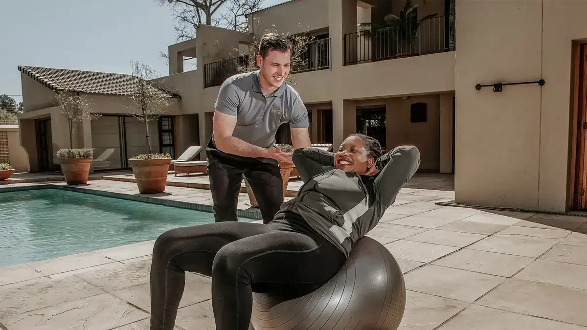 Trainer with client